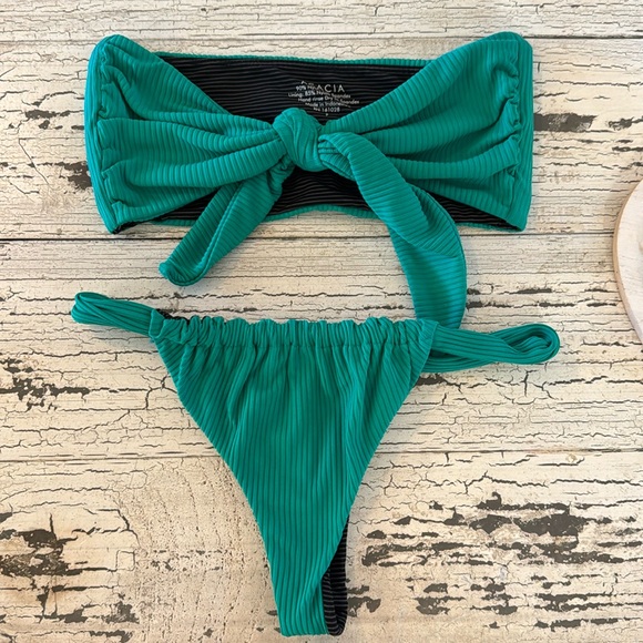 ACACIA SWIMWEAR green ribbed - Picture 1 of 1